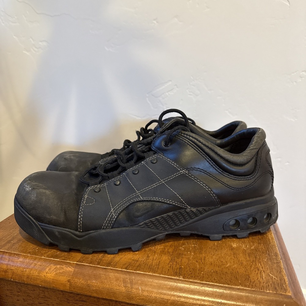 Nike ACG Air Adventurist Low Shoes Mens‎ 11 Black 2002 Leather Y2K Lug